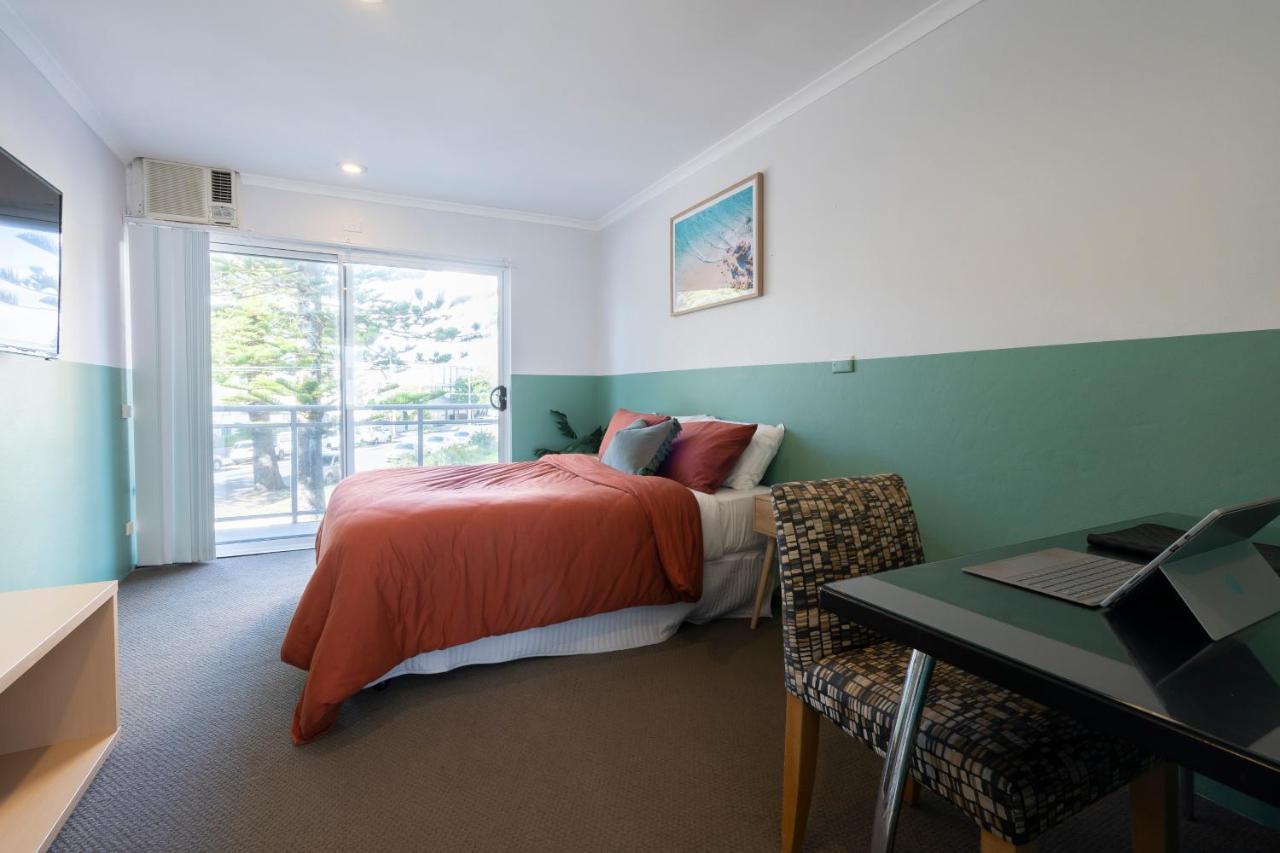 Manly Waves Studios & Apartments Sydney Eksteriør billede
